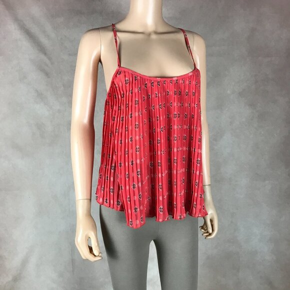 HOLLISTER Floral Pleated Tank Top NWOT XS - Picture 3 of 10